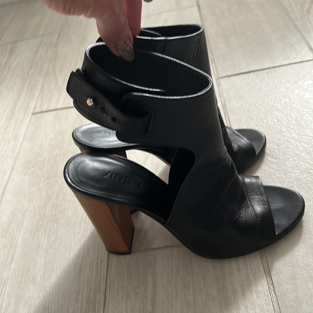 SOLD - VINCE - VeroCuoio bootie-sandals
